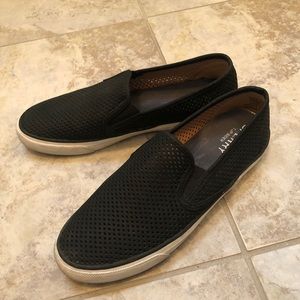 SPERRY slip ons!